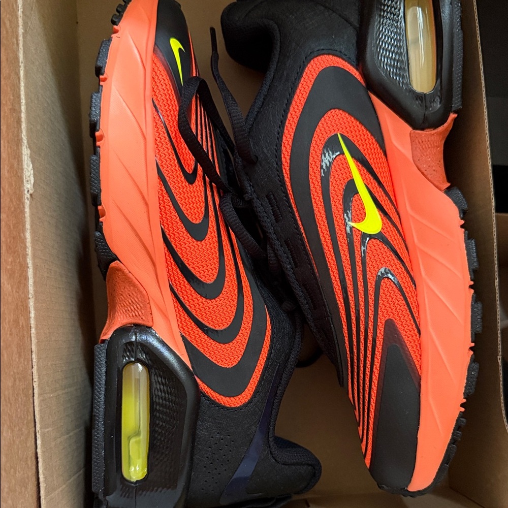 Nike Black & Neon Orange Running Sneakers with Yellow Swoosh